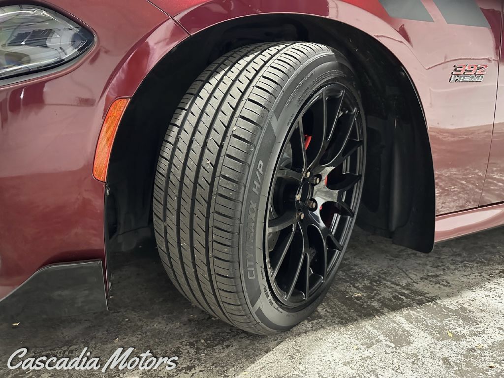 Used 2017 Dodge Charger R/T Scat Pack w/ Driver Confidence Group RWD image 33