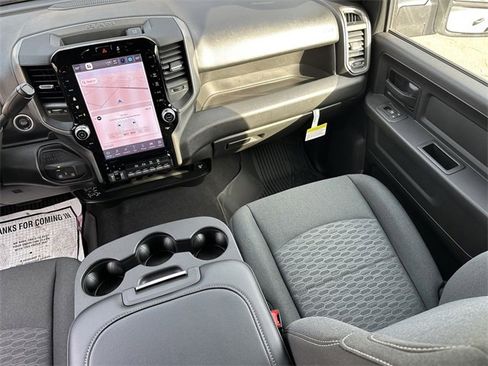Used 2025 RAM 2500 Tradesman image 15