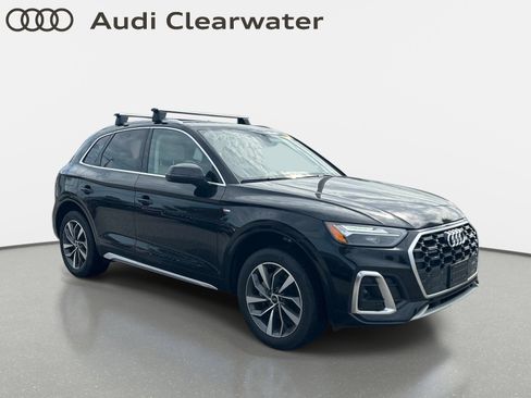 Used 2023 Audi Q5 2.0T Premium w/ Convenience Package AWD/4WD image 4