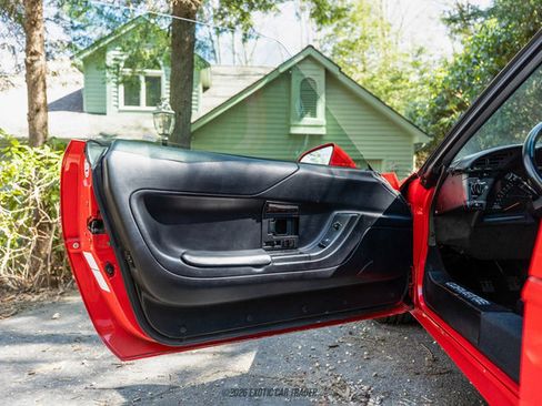 Used 1994 Chevrolet Corvette ZR1 RWD image 21