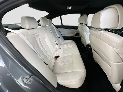 Certified 2023 BMW 540i 540i w/ M Sport Package image 28