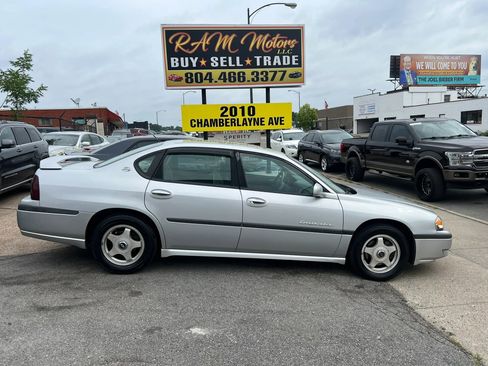 Used 2002 Chevrolet Impala LS w/ Preferred Equipment Group FWD image 2