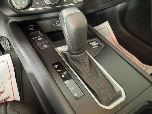 Used 2025 Nissan Kicks S AWD/4WD image 20