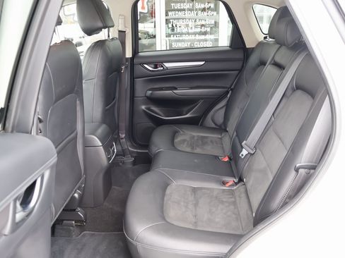 Used 2019 MAZDA CX-5 Touring image 25