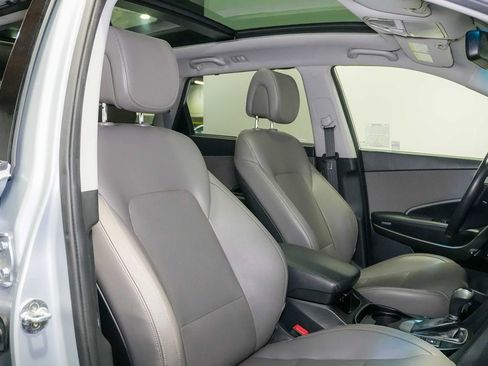 Used 2018 Hyundai Santa Fe FWD image 28