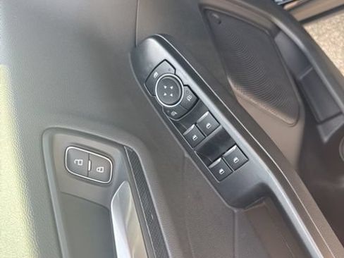New 2025 Ford Escape ST-Line Select AWD/4WD image 15