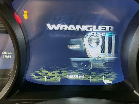 Used 2025 Jeep Wrangler Unlimited Sport S 4xe AWD/4WD image 18