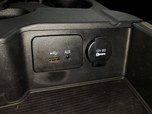 Used 2014 RAM 1500 Tradesman RWD image 21