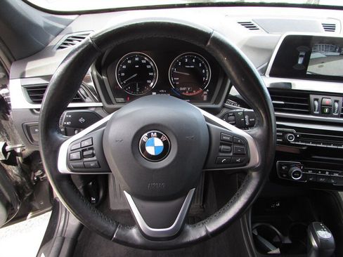 Used 2019 BMW X1 sDrive28i w/ Convenience Package FWD image 14