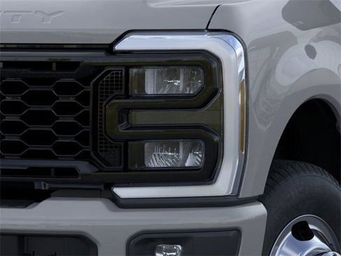 New 2026 Ford F350 XL w/ STX Appearance Package image 18