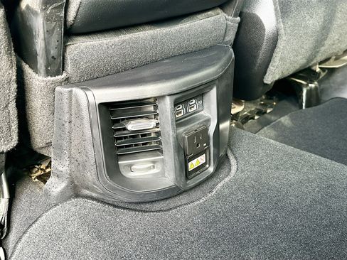 Used 2024 RAM 2500 Laramie image 28