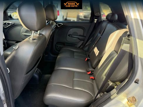 Used 2005 Chrysler PT Cruiser Limited image 11