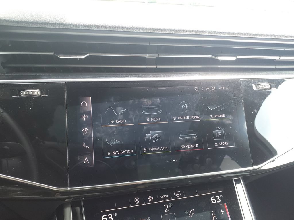 Used 2025 Audi Q7 3.0T Premium Plus AWD/4WD image 27