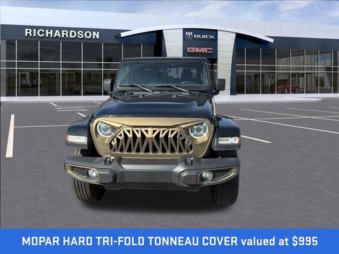 Used 2023 Jeep Gladiator Overland w/ Dual Top Group image 4