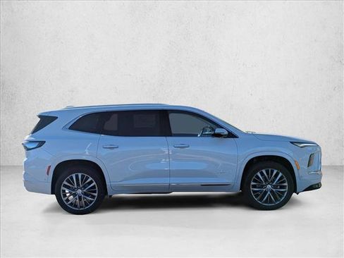 New 2026 Buick Enclave Avenir w/ Super Cruise Package image 4