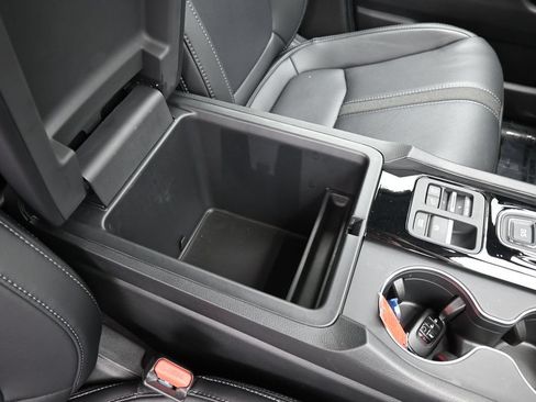 Certified 2025 Honda Pilot EX-L image 39