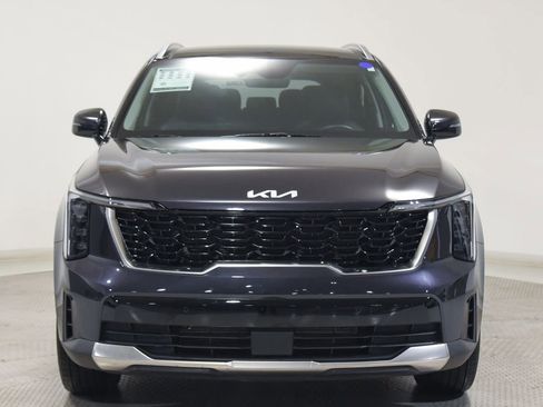 Used 2025 Kia Sorento S w/ Panoramic Sunroof Package AWD/4WD image 5