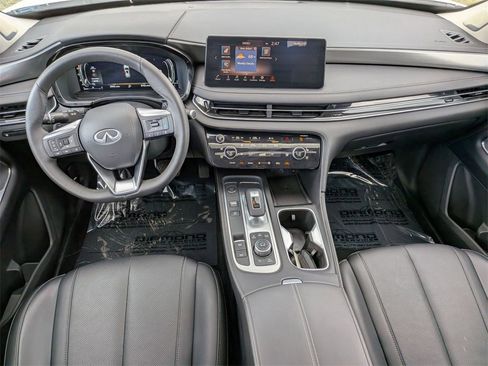 Certified 2025 INFINITI QX60 Luxe image 27