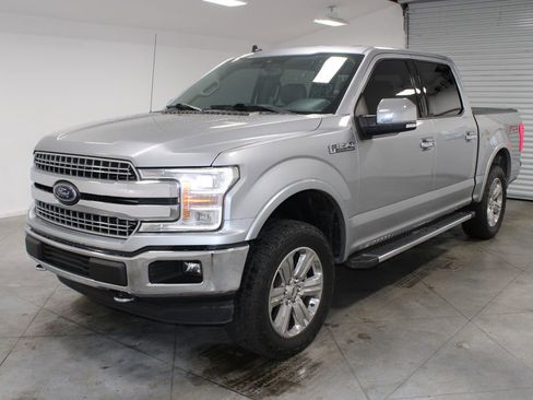 Used 2020 Ford F150 Lariat w/ Equipment Group 502A Luxury image 4