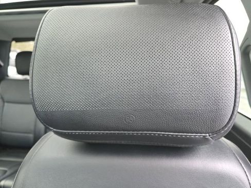 Certified 2021 Ford F150 Lariat w/ Equipment Group 502A High image 29