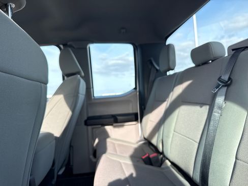Used 2021 Ford F250 XL w/ Power Equipment Group RWD image 12