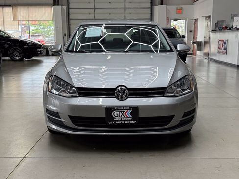 Used 2015 Volkswagen Golf 4-Door FWD image 6