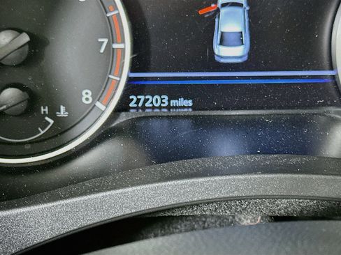 Used 2024 Nissan Altima 2.5 SV w/ SV Premium Package AWD/4WD image 19