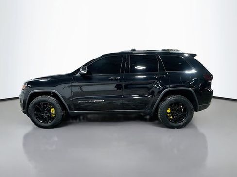 Used 2018 Jeep Grand Cherokee Limited w/ Luxury Group II image 10