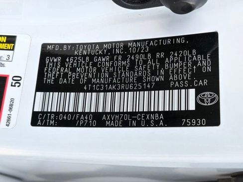 Used 2024 Toyota Camry LE image 32