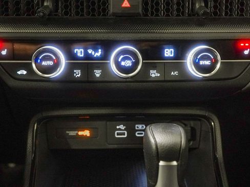 Used 2024 Honda CR-V EX image 30