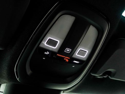 Used 2024 Polestar Polestar 2 image 31