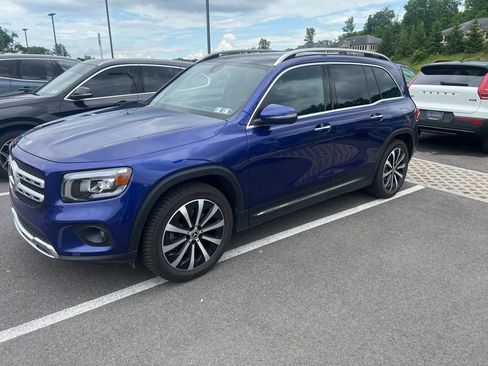 Used 2023 Mercedes-Benz GLB 250 4MATIC image 5