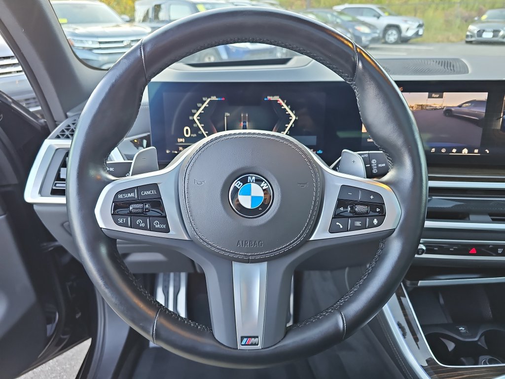 Used 2024 BMW X5 xDrive40i w/ M Sport Package AWD/4WD image 17