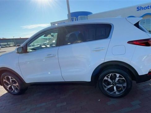 Used 2020 Kia Sportage LX image 7