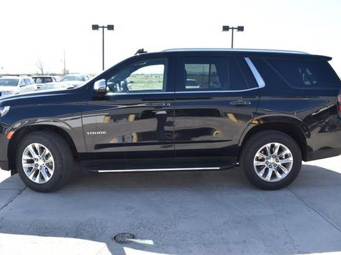 Used 2024 Chevrolet Tahoe Premier AWD/4WD image 8