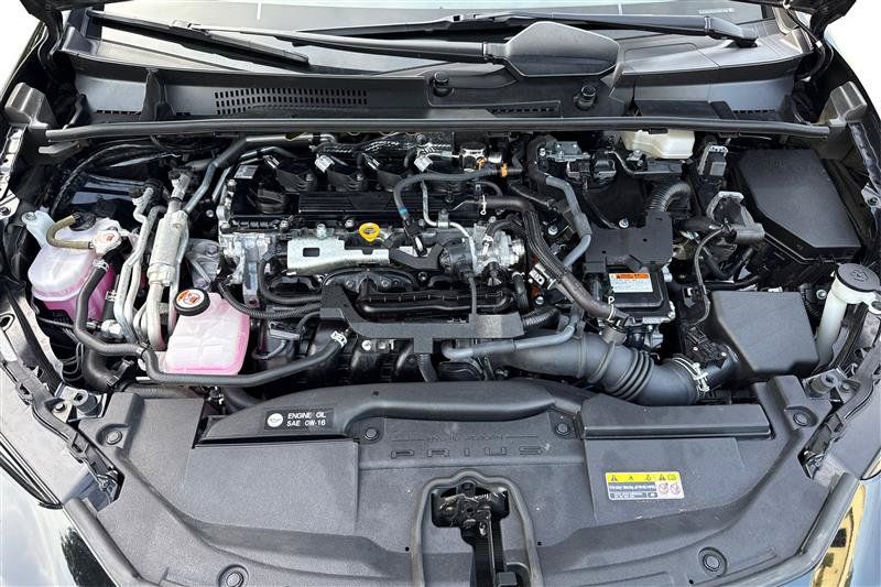 Used 2023 Toyota Prius Prime Premium w/ Advanced Technology Package FWD image 23