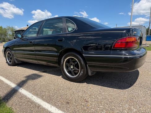 Used 1999 Toyota Avalon XLS FWD image 7