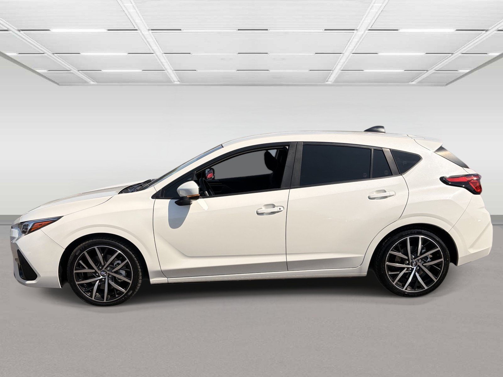 Certified 2024 Subaru Impreza 2.0i Sport AWD/4WD image 2