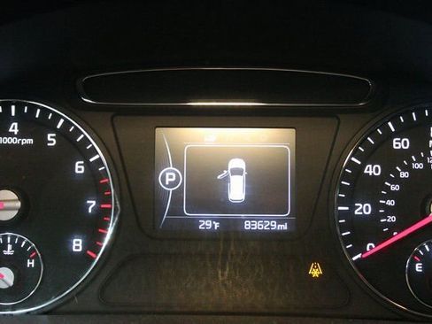 Used 2016 Kia Sorento EX image 23