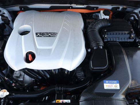 Used 2012 Hyundai Sonata Hybrid FWD image 12