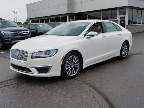 Used 2019 Lincoln MKZ Premiere AWD/4WD image 8