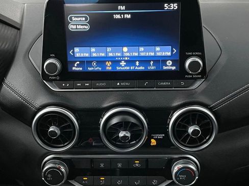Used 2024 Nissan Sentra SV FWD image 18