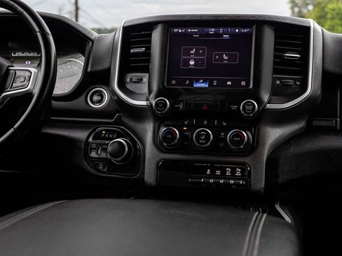 Used 2022 RAM 1500 Big Horn AWD/4WD image 20