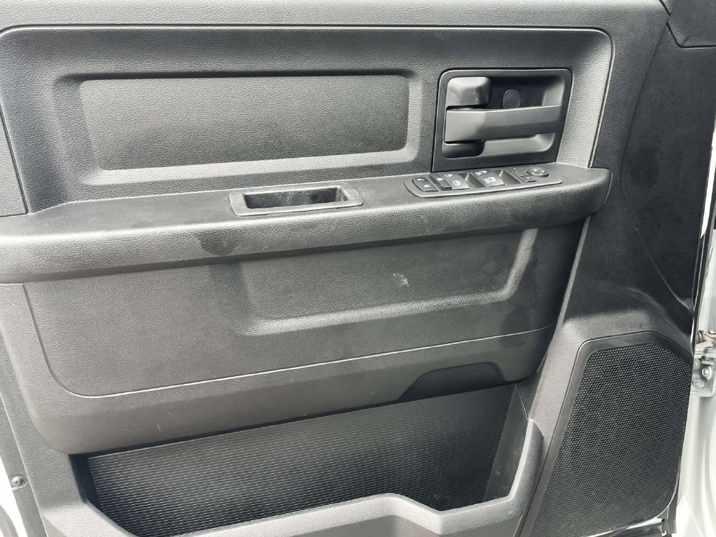 Used 2022 RAM 3500 Tradesman AWD/4WD image 16