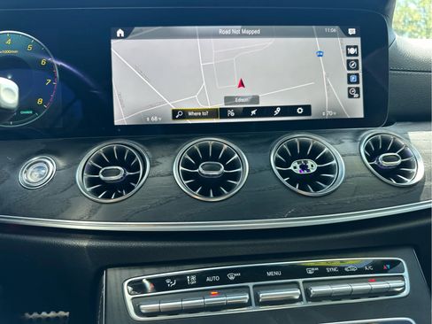 Used 2022 Mercedes-Benz E 450 Coupe image 8