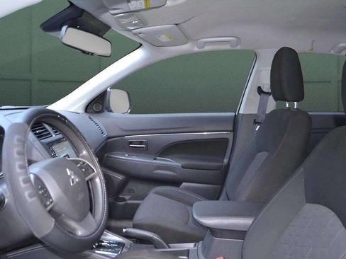 Used 2022 Mitsubishi Outlander Sport ES image 11