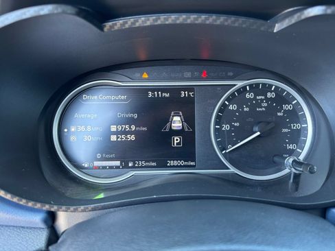 Used 2025 Nissan Versa SV FWD image 37