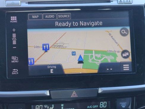 Used 2017 Honda Accord Touring image 25