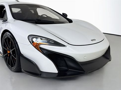 Used 2016 McLaren 675LT Coupe image 31