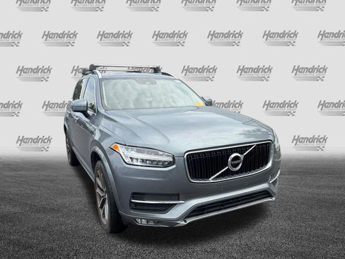 Used 2019 Volvo XC90 T6 Momentum AWD/4WD image 5